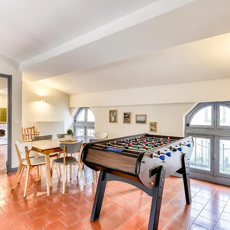 L'escapade - Parking Gratuit - Wifi - Climatisation - Proche Cite - Equipee Apartment