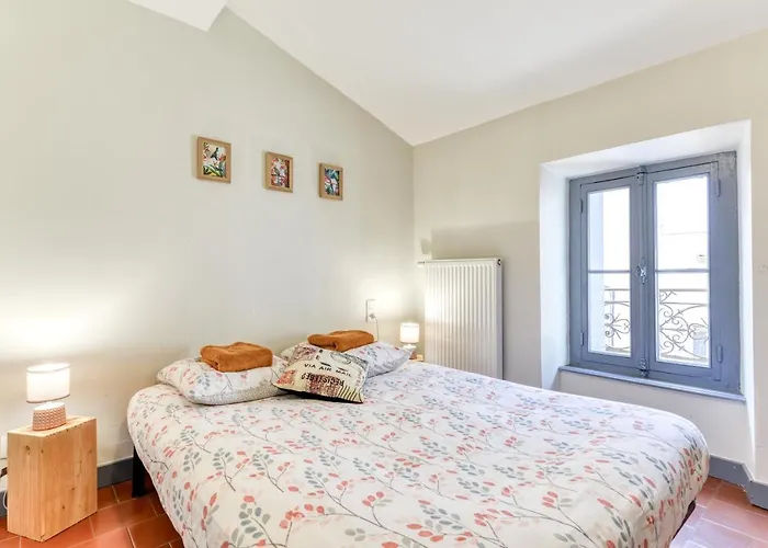 L'escapade - Parking Gratuit - Wifi - Climatisation - Proche Cite - Equipee *