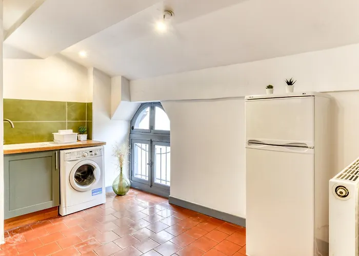 L'escapade - Parking Gratuit - Wifi - Climatisation - Proche Cite - Equipee