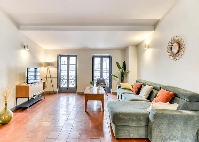 L'escapade - Parking Gratuit - Wifi - Climatisation - Proche Cite - Equipee Apartment Carcassonne